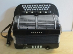 70-Hohner Harmonika Morino Club 