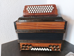 12-Alpen Harmonika "Classic"