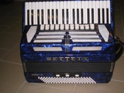 Akkordeon DELICIA Choral VI mit Cassotto 